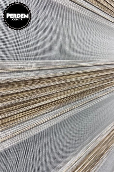 Renk Geçişli Beyaz Kahve Pliseli Zebra Perde - Görsel 3