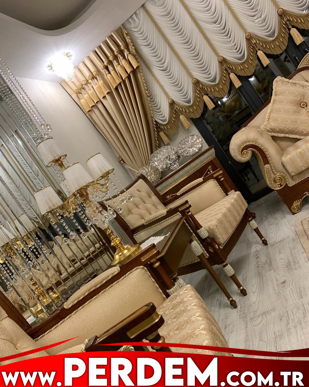 Berrak Model Aksesuarlı Balon Perde - Görsel 7